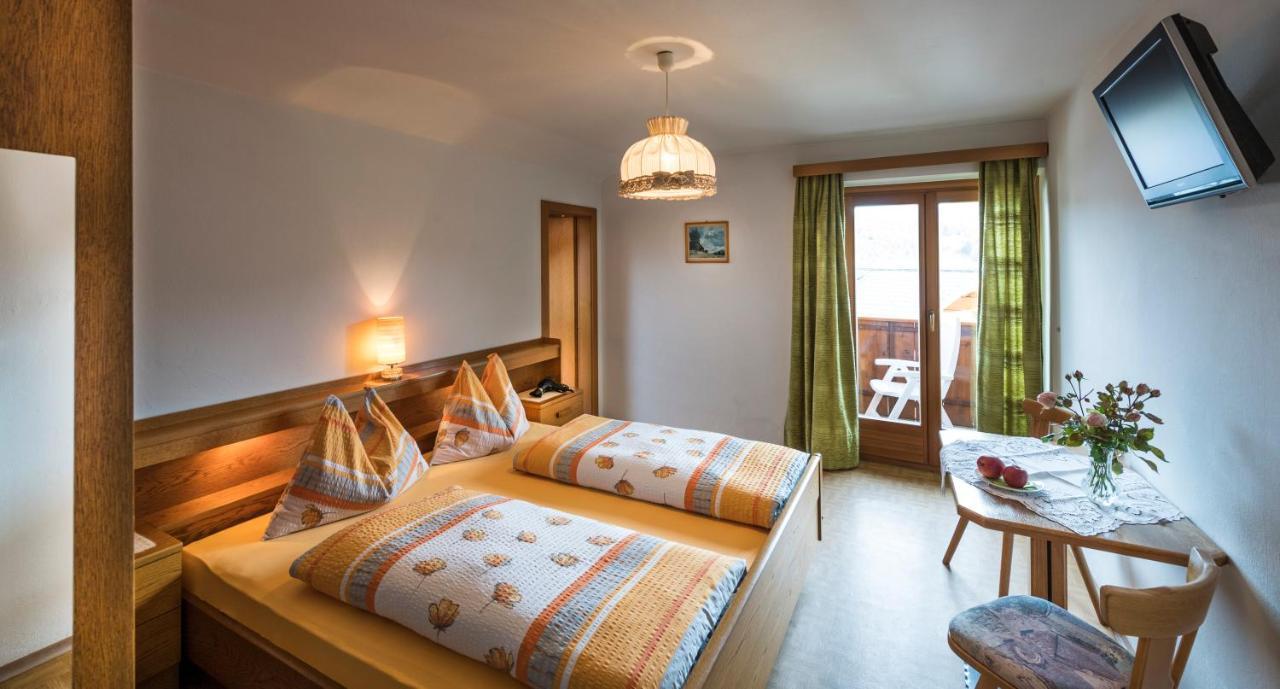 B&B Garni Lantschner カステルロット エクステリア 写真