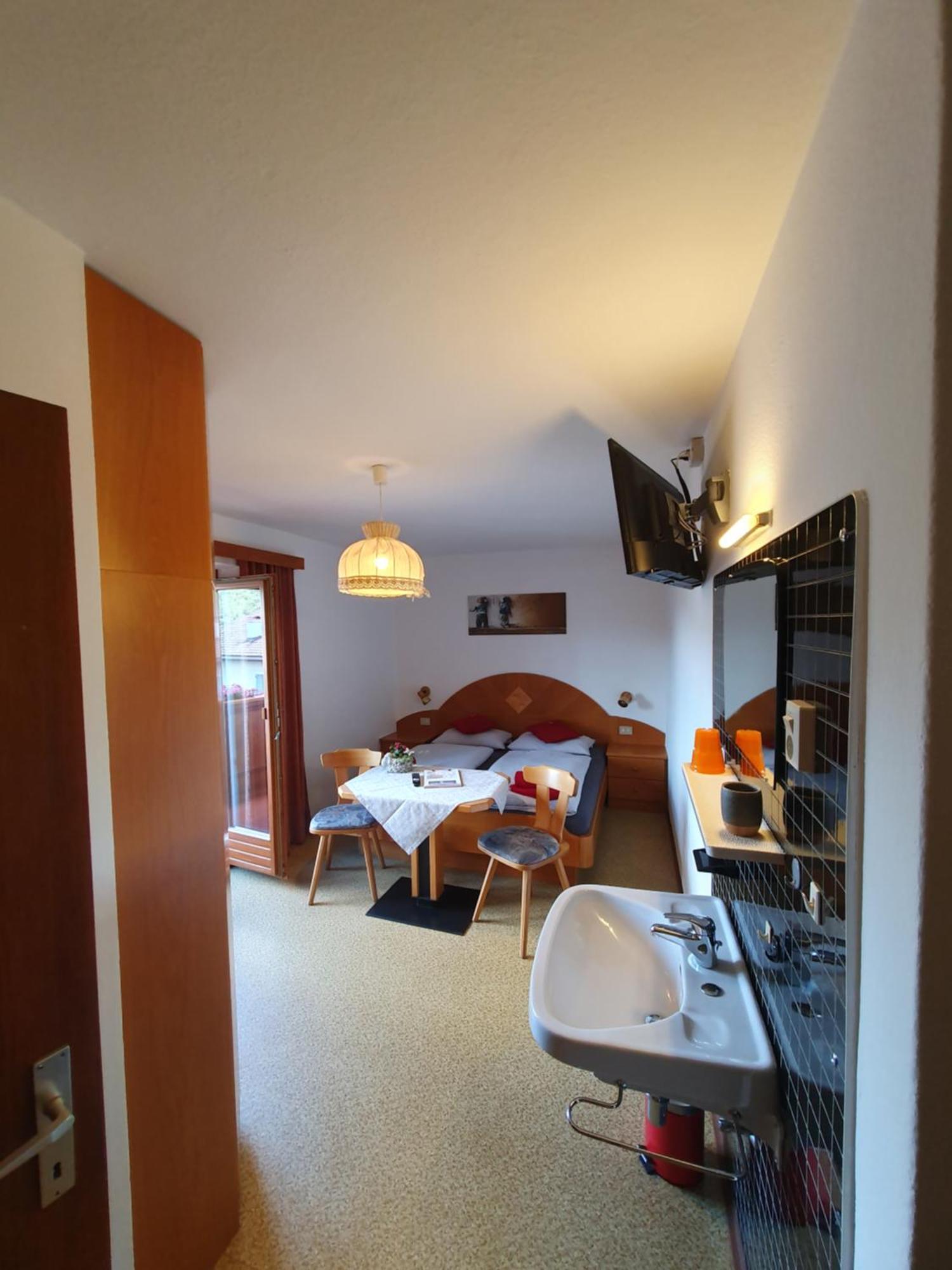 B&B Garni Lantschner カステルロット エクステリア 写真